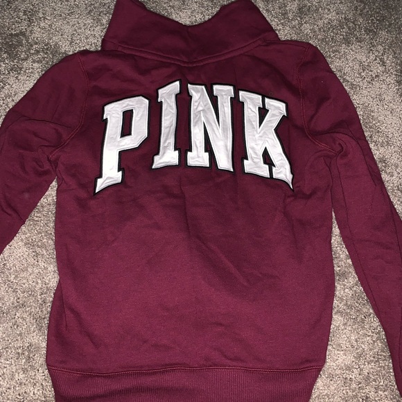 Victoria secret yoga sets - Picture 2 of 3